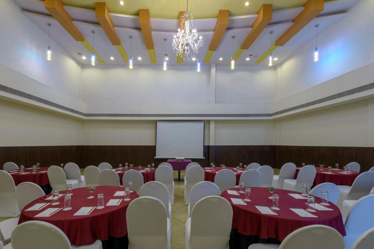 Hotel The Fern Residency - Yeshwanthpur Bengaluru Zewnętrze zdjęcie