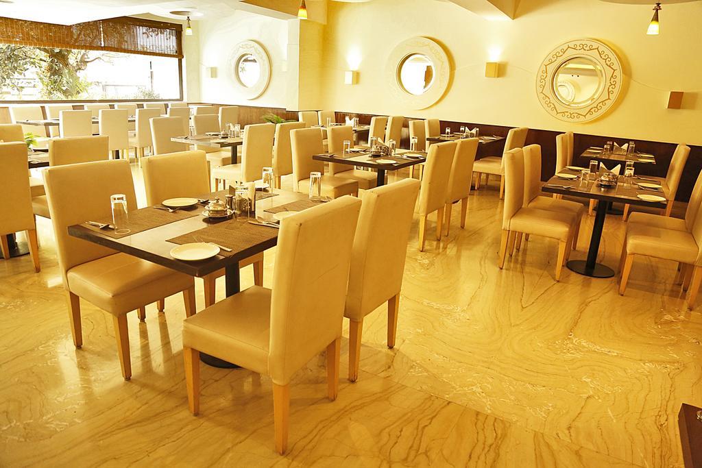 Hotel The Fern Residency - Yeshwanthpur Bengaluru Zewnętrze zdjęcie